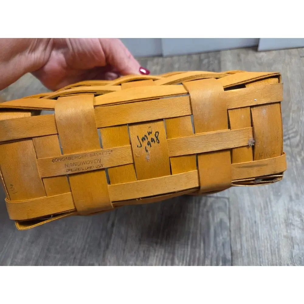 Longaberger Hanging Wall Basket w Leather Handle 1998